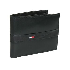 Tommy Hilfiger Men's Leather Ranger Passcase Bifold Wallet